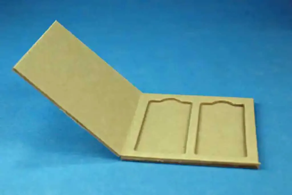 Boîte de rangement en carton pour 2 lames, avec couvercle
