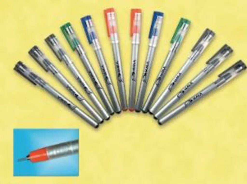 Marqueurs à encre indélébile, coloris assortis — lot de 12
