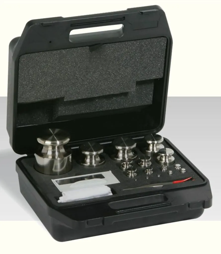 Série de 25 poids inox 1 mg à 1 kg, classe F1, valise plastique, DAkkS