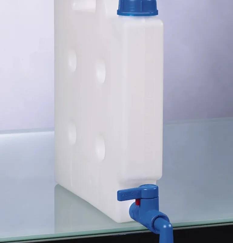 Bidon 5 L faible encombrement avec robinet StopCock