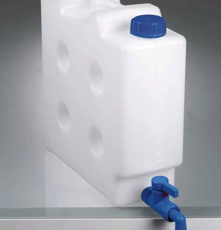 Bidon 10 L faible encombrement avec robinet StopCock