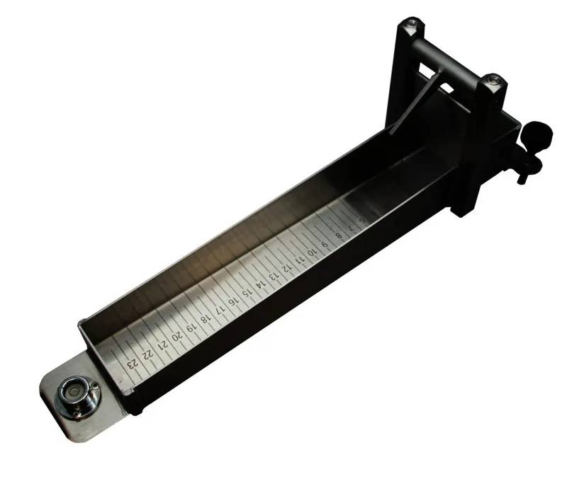 Consistomètre de Bostwick standard, gradué 23,5 cm / 0,5 cm