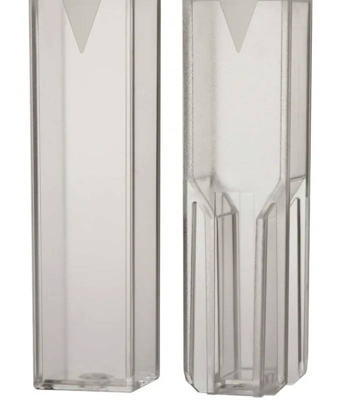 Cuvette macro en polystyrène pour visible, trajet optique 10 mm, 2,5-4,5 mL — lot de 100