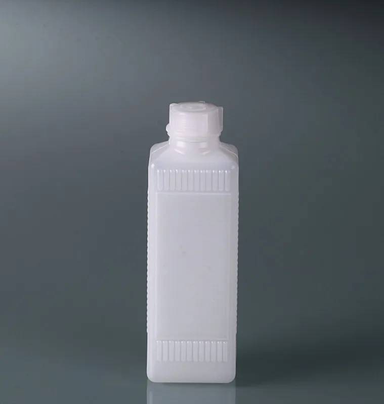 Flacon carré en PEHD, 250 mL, avec bouchon plein D.25mm