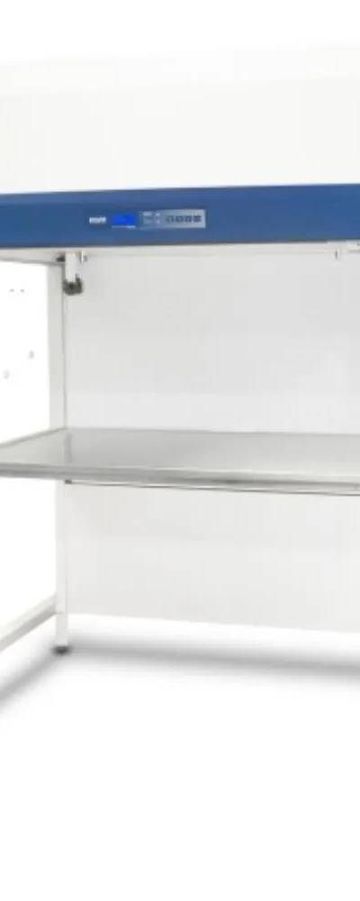 Poste à flux laminaire horizontal Esco Airstream Gen 3, vitres latérales — largeur 0,9 m, hauteur de travail 0,6 m