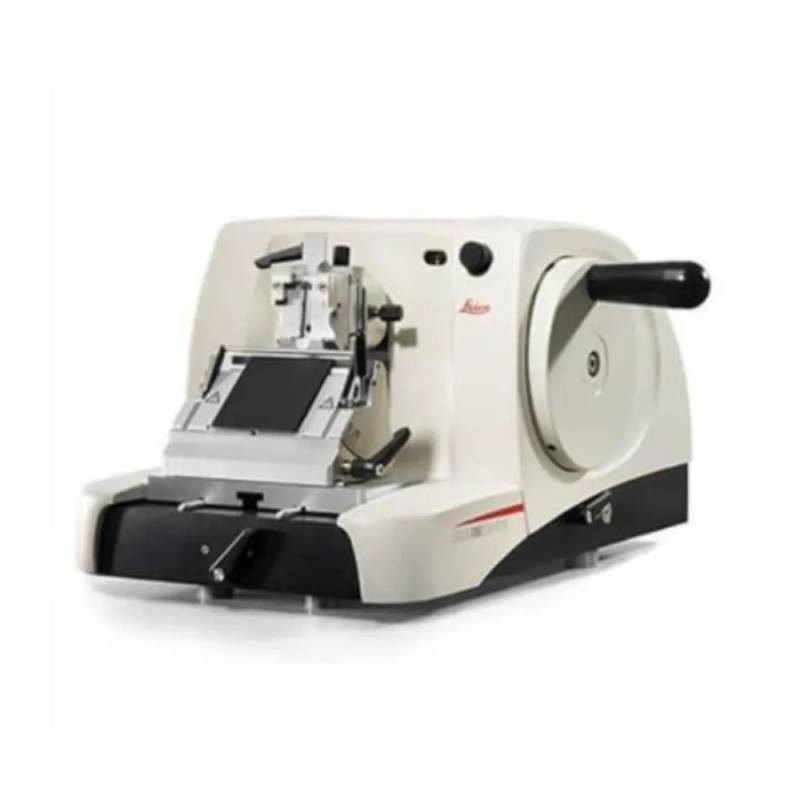 Microtome manuel Leica Biosystems RM2125 RTS avec pince universelle pour cassettes