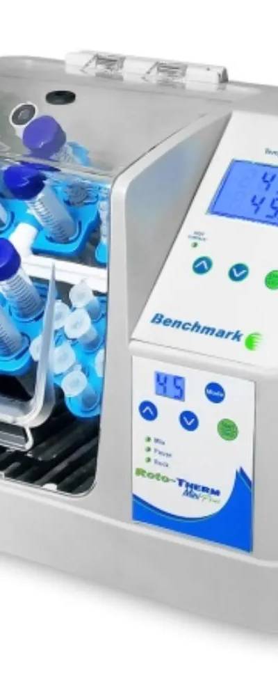 Rotateur incubé Benchmark Roto-Therm Plus avec portoirs à tubes