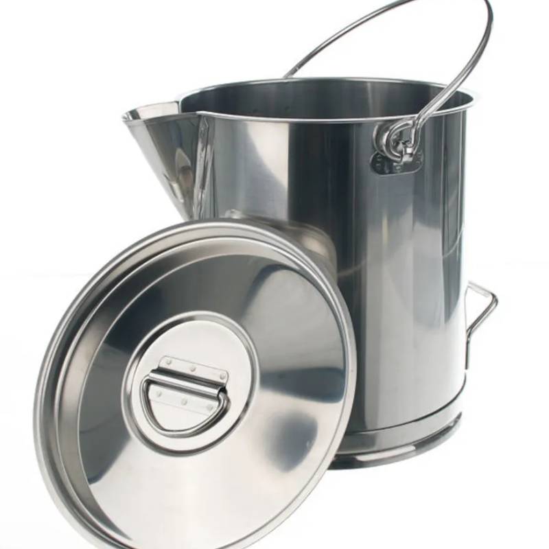 Seau gradué en acier inoxydable 18/10 avec bec verseur, 15 L