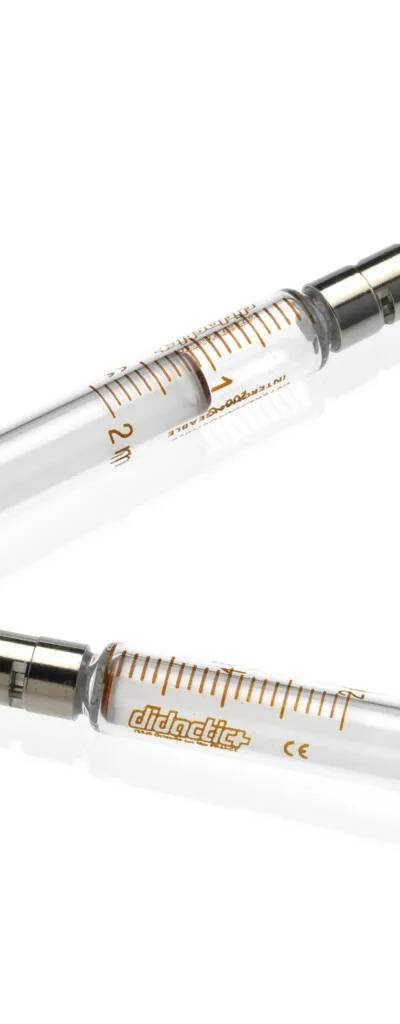 Seringue en verre 2 pièces, 2 mL, embout Luer Lock centré non stérile