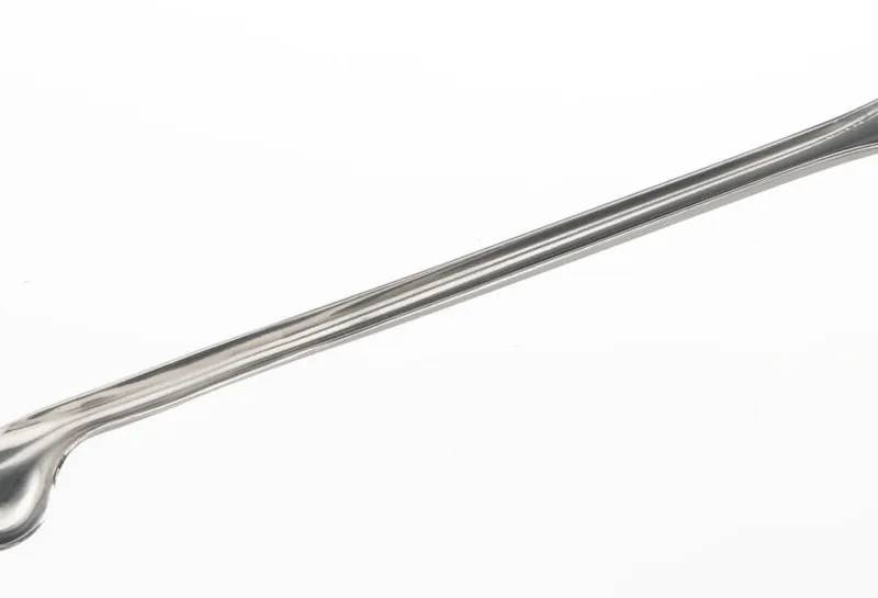 Cuillère-spatule cannelée en inox, longueur 190 mm, Ø 8 mm