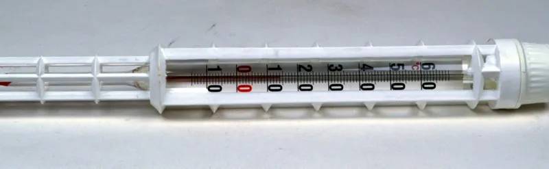 Thermomètre industriel à alcool avec gaine, 0/+60 °C